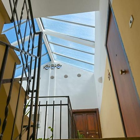 Caos Apartment Бари Екстериор снимка