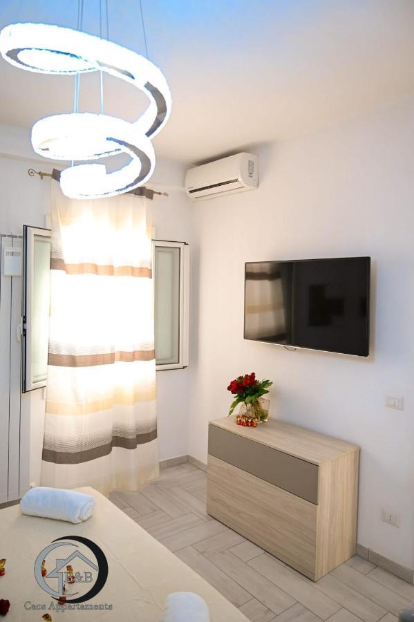 Caos Apartment Бари Екстериор снимка